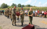 Перезахоронение останков солдата